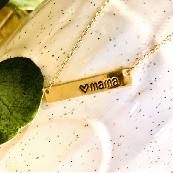 Jewelry - ♥️ mama Necklace ♥️